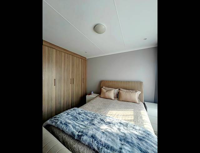 3 BEDROOM FREESTANDING FOR SALE IN DIE HEUWEL EXT 4